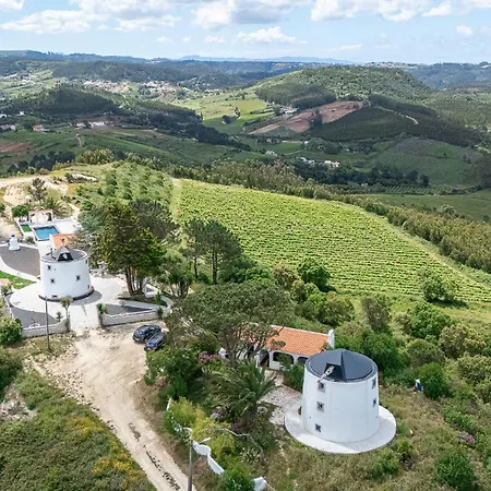 Chalet New! Windmill In The Midst Of Nature Mafra